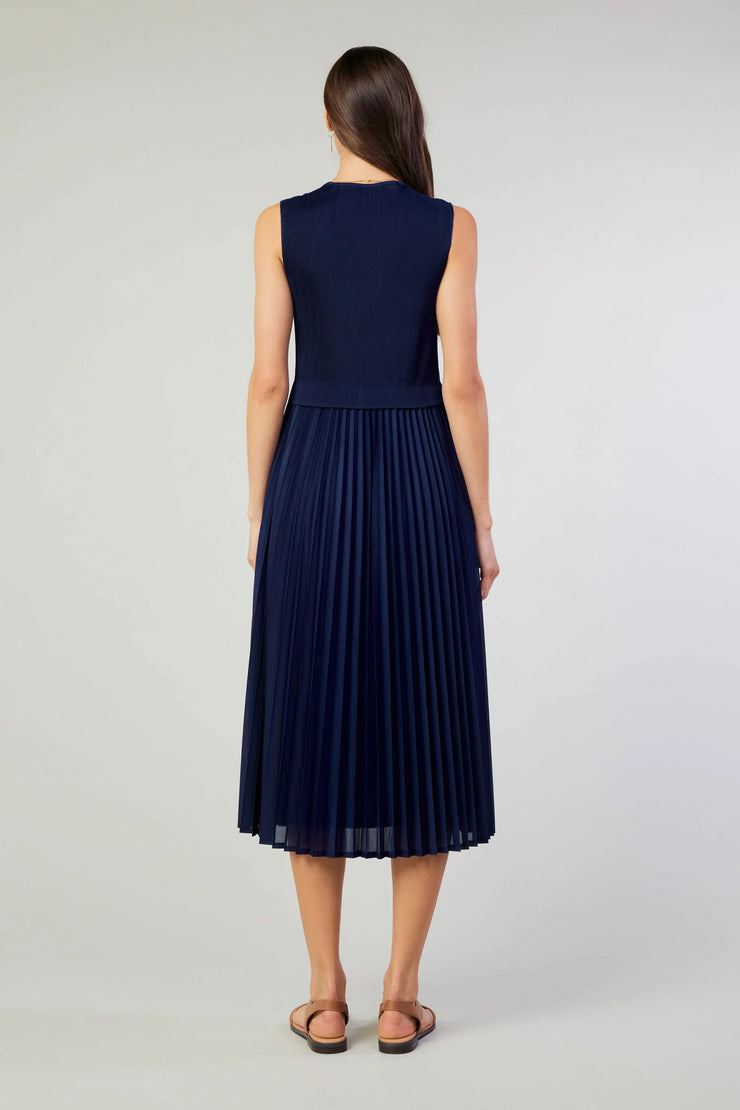 Cari Ribbed Contrast Pleated Dress